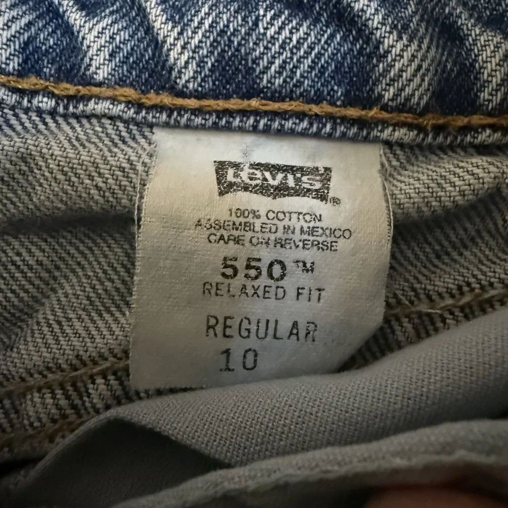 Vintage 1997 Levi's 550 Relaxed Fit Jeans Light Wash Orange Tab Boys Size 10